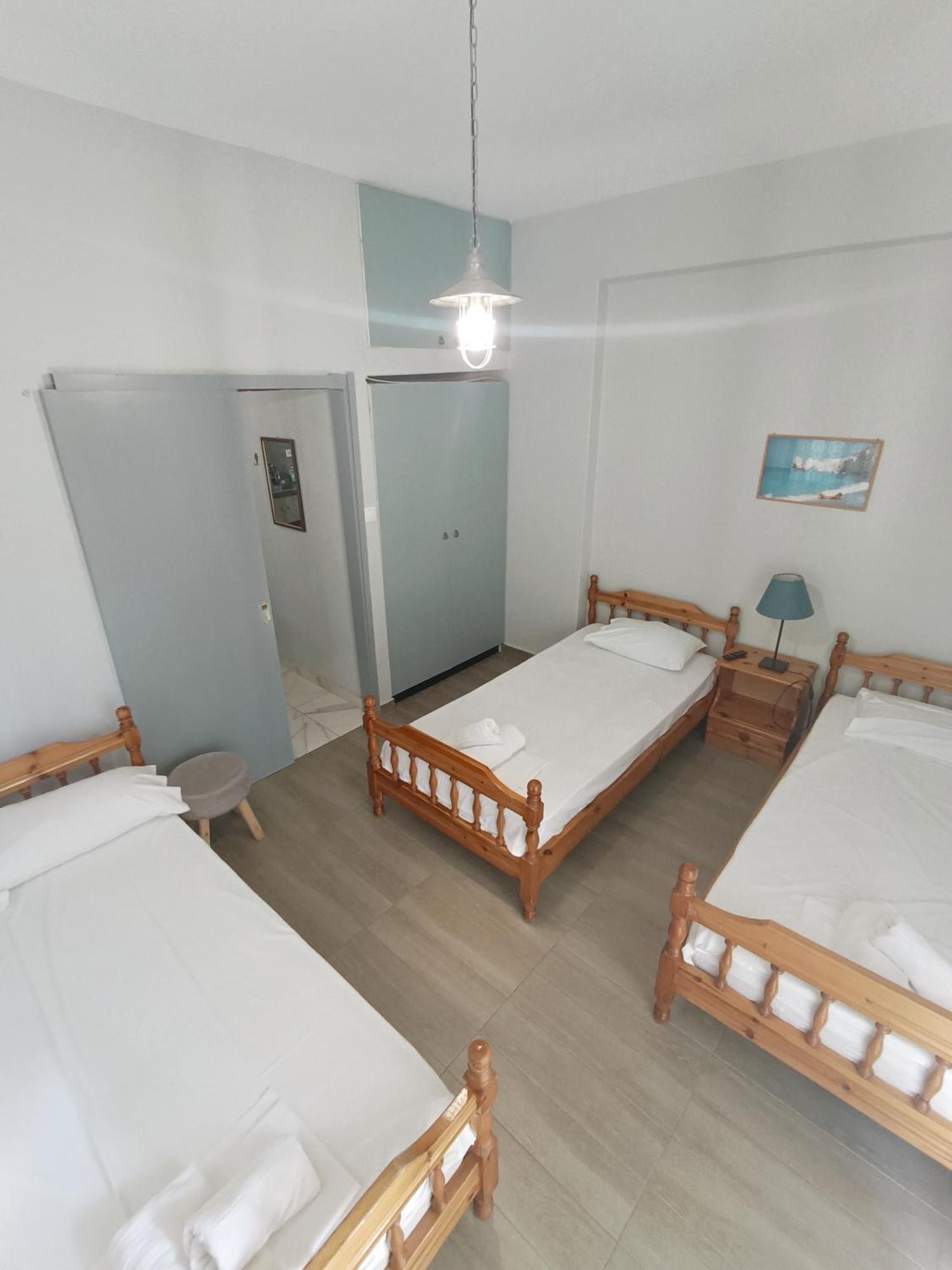 Apartments Konstantinidis Nea Poteidaia Exterior foto